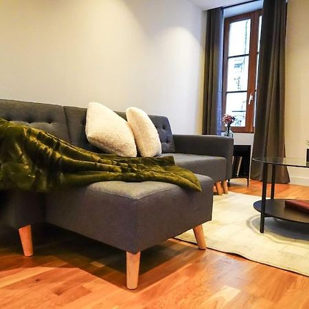 Апартаменты Le Rive Hugo • Elegance & Art De Vivre Шатору Экстерьер фото